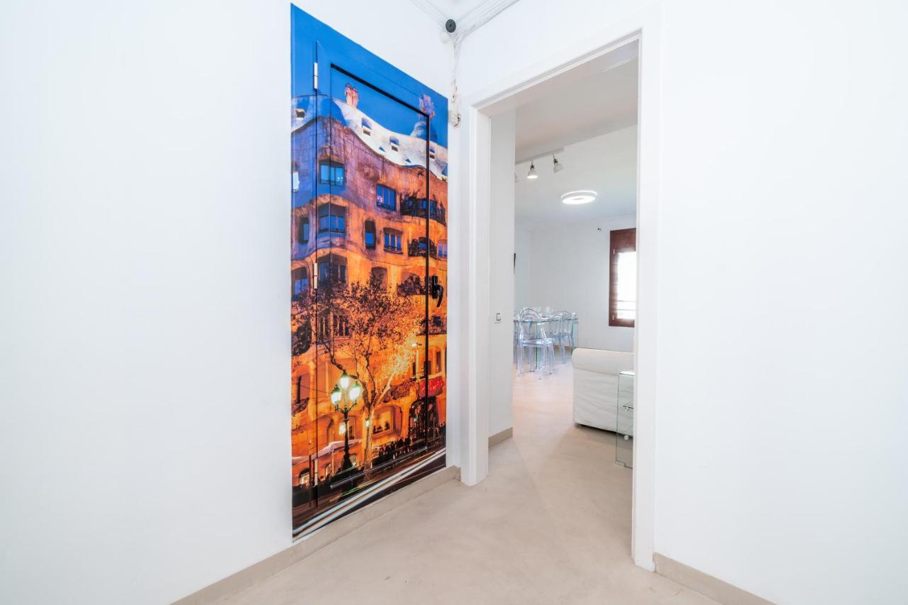 Granvia732 Apartment Barcelona Bagian luar foto